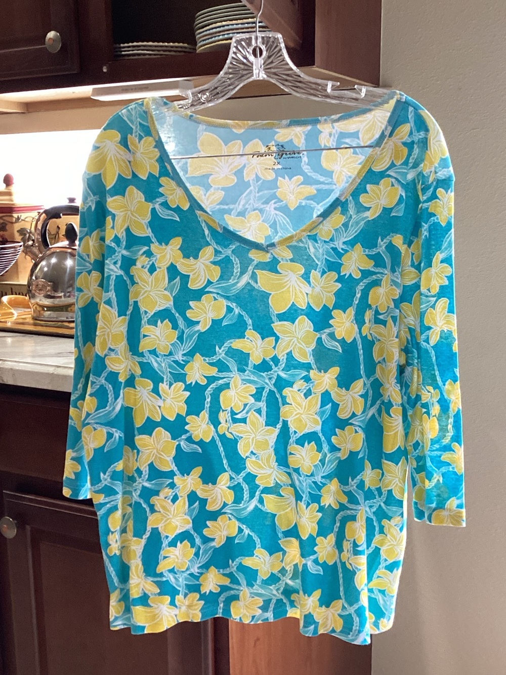 Women's Turquoise & Yellow Floral Scoop-Neck Long Sleeve Top